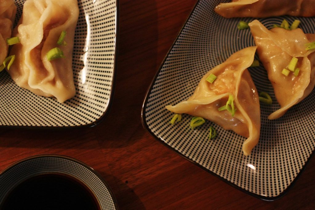 ravioli con salsa di soia